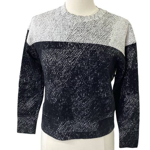 Banana Republic Color Block Jacquard Sweatshirt Long Sleeve Crew Neck Size XS - Picture 2 of 16